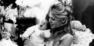 Οι σκοτεινές πλευρές της Μπριζίτ Μπαρντό: Η εγκατάλειψη του παιδιού της, οι απιστίες και ο ρατσισμός Xrwma bardot