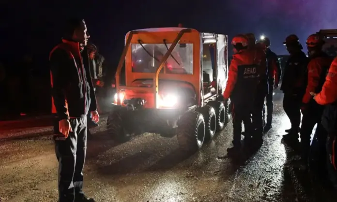 14973d52 ap25357782105290 large thumbnail