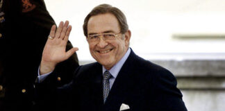 Σε στενό οικογενειακό κύκλο το μνημόσυνο του τέως βασιλιά Κωνσταντίνου, δείτε φωτογραφίες KONSTANTINOS2 (1)