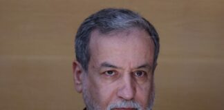 Αμπάς Αραγτσί: ΗΠΑ και Ισραήλ «τροφοδοτούν» τις διαδηλώσεις στη χώρα Abbas araqchi 696x465