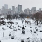 ΗΠΑ: 30 οι νεκροί από το δριμύ ψύχος – Στο σκοτάδι μισό εκατ. νοικοκυριά – Καθηλώθηκαν χιλιάδες πτήσεις (φωτό) Bostonh