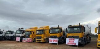 Διαμαρτυρία έξω από Βάση Δεκέλειας για πολεοδομικές ζώνες και λατομεία Dekeleia diamartiria