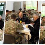 “Εφοδος” Γενικού Ελεγκτή σε στρατόπεδα για εξέταση της σίτισης οπλιτών (φωτό) Elegktis stratopeda