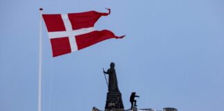 «Έως 100.000 δολάρια ανά άτομο» – Η «εναλλακτική» των ΗΠΑ για την αγορά της Γροιλανδίας Greenland groilandia