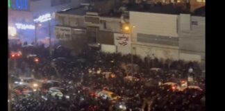 ΒΙΝΤΕΟ: Κύμα οργής στο Ιράν – «Ποτάμια» κόσμου στους δρόμους Iran