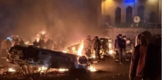 Ιράν: Φουντώνουν οι δαιδηλώσεις – Το καθεστώς ισορροπεί επικίνδυνα Iran pic