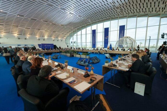 Πρόεδρος της Δημοκρατίας – Επίσκε