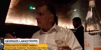 Έκταση πήρε και στην Ελλάδα η υπόθεση με το βίντεο με τους «επενδυτές» και συνεργάτες ΠτΔ Lakkotrypis2