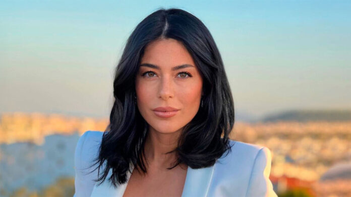 Latinopoulou arthrou