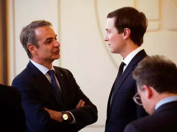 Mitsotakis paris ap.jpg