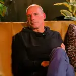 Βαρουφάκης: Έχω κάνει ecstasy και χόρευα 16 ώρες – Θα ήθελα να δω τη Μέρκελ μαστουρωμένη Varoufakis.jpg