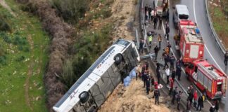 Τροχαίο δυστύχημα με λεωφορείο στην Αττάλεια, 8 νεκροί, 26 τραυματίες Atalia12