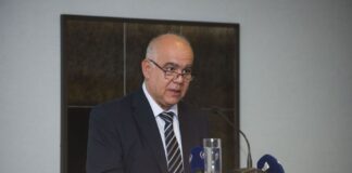 Η ΕΕ σε κρίσιμο σταυροδρόμι B theofanous