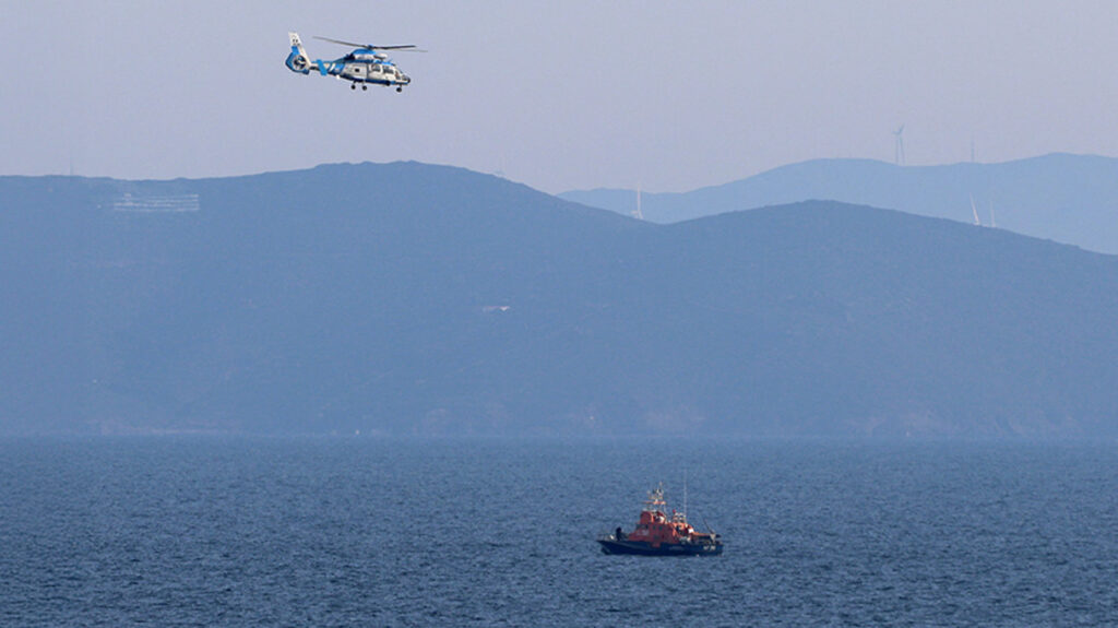 Συλλαμβάνεται ο Μαροκινός από το ναυάγιο της Χίου, οι μετανάστες τον αναγνώρισαν ως διακινητή