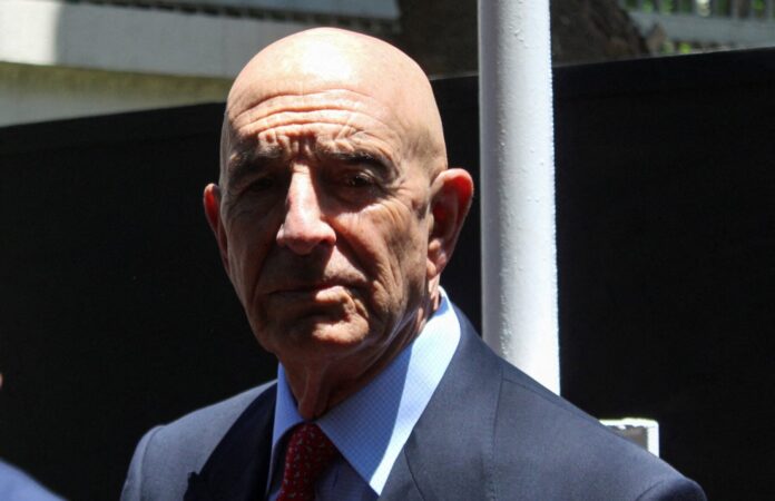 Tomas mparak stratiotikes baseis syria