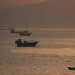Το Ιράν λέει πως έπληξε πετρελαιοφόρο δεξαμενόπλοιο στο στενό του Ορμούζ