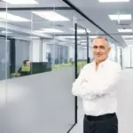 Ο Κρις Παναγιώτου είναι το πρόσωπο του πολυσυζητημένου δείπνου και απαντά στον Αβέρωφ – «Η προσπάθεια να παρουσιαστεί ως συμφωνία για τις προεδρικές είναι αστεία»