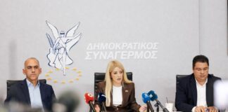 «Όλα στην ώρα τους»: Η απάντηση Αννίτας για το πολυσυζητημένο δείπνο σε ψαροταβέρνα