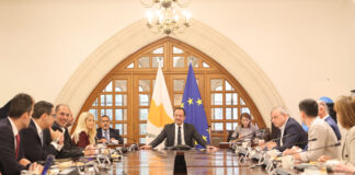 Ενημέρωσε τους πολιτικούς αρχηγούς ο ΠτΔ – «Δεν θα επιτρέψουμε να χαθεί το διαπραγματευτικό κεκτημένο»