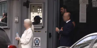 Γιώργος Μαζωνάκης: Η γιατρός έστειλε τη φωτογραφία του σε «γιατρό – υπνωτιστή»