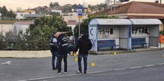 Αθωώθηκαν τρεις Σύροι κατηγορούμενοι για απόπειρα φόνου στον Κόρνο