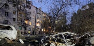 Ρωσική επίθεση στο Κίεβο: Νεκρό παιδί και τουλάχιστον πέντε τραυματίες