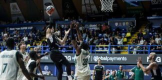Ο ΠΑΟΚ νίκησε 84-82 τον Παναθηναϊκό και θα αντιμετωπίσει στον τελικό του Σούπερ Καπ τον Ολυμπιακό