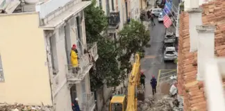 Έκρηξη στην Πλάκα: Νεκρή ανασύρθηκε γυναίκα από τον πρώτο όροφο