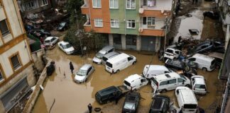 Κωνσταντινούπολη: 4 νεκροί και 6 αγνοούμενοι από τις πλημμύρες