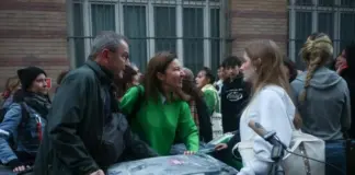 Γαλλία: Νέες διαδηλώσεις των μαθητών – Κλειστά 375 σχολεία, ανησυχία στην κυβέρνηση για μαζικά συλλαλητήρια