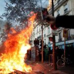 Γαλλία: Εκτός ελέγχου οι μαθητικές κινητοποιήσεις – Περιέλουσαν διευθυντή με βενζίνη, εμπρησμοί σε σχολεία