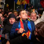 «Όχι σε μια νέα Ελλάδα»: Πολιτική παράλυση στη Ρουμανία και πιέσεις για πρόωρες εκλογές