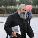 Δίκη για τα Τέμπη: Συγκλονίζει ο πατέρας του Κυπριανού – «Για μένα το σώμα δεν χωρίζεται από την ψυχή»