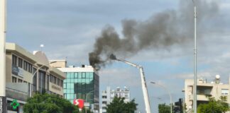 Πυκνοί καπνοί από φουγάρο εστιατορίου στη Λεμεσό